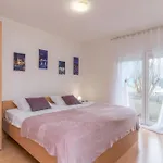 Pure Sky - With Pool Apartament *