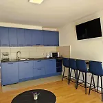 Pure Sky - With Pool Apartament