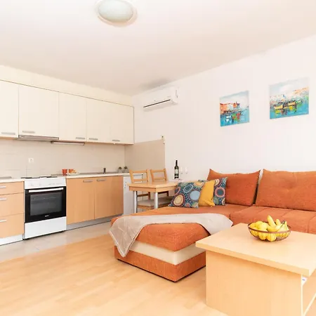 Pure Sky - With Pool