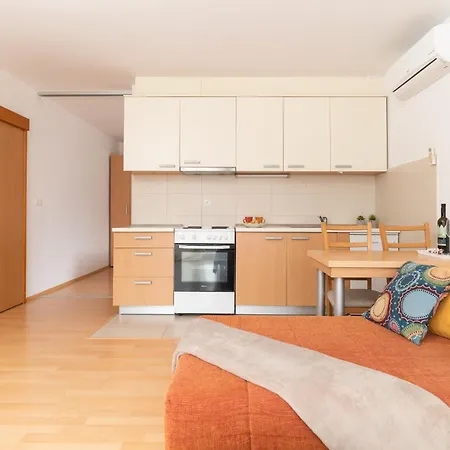 Pure Sky - With Pool Mostar