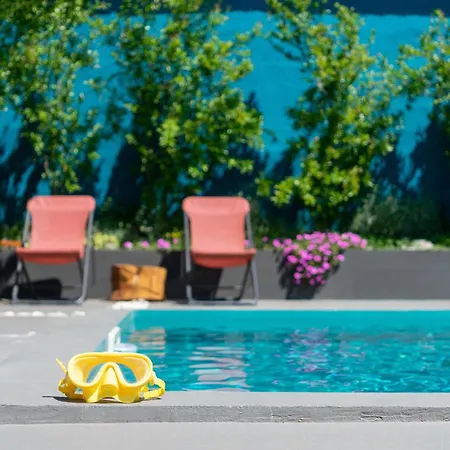 Pure Sky - With Pool * Μόσταρ