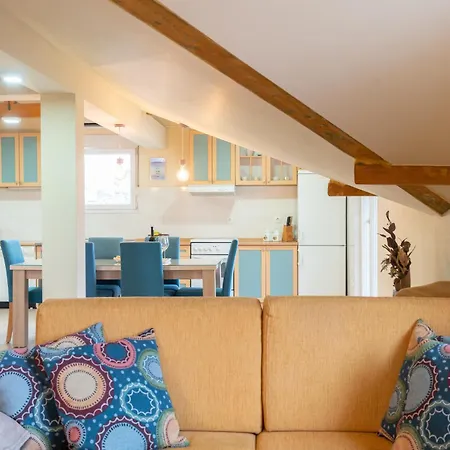 Pure Sky - With Pool *