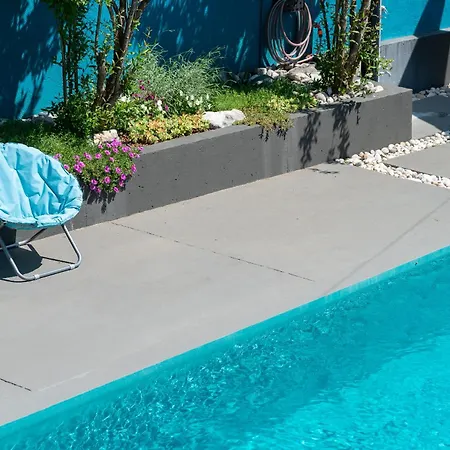 Pure Sky - With Pool Mostar