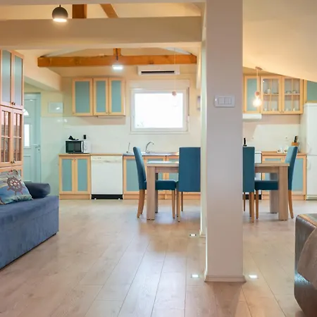 Pure Sky - With Pool