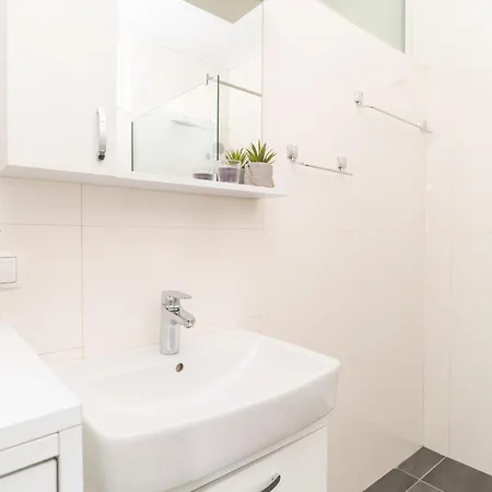 Pure Sky - With Pool