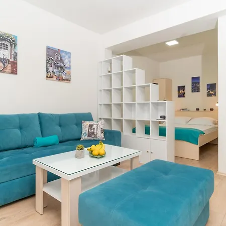 Pure Sky - With Pool Appartement