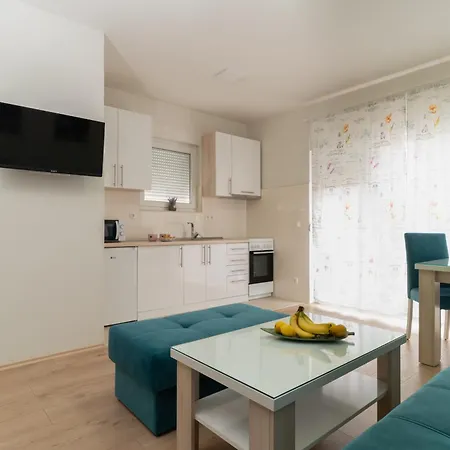 Appartamento Pure Sky - With Pool Mostar