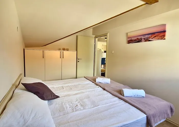 Pure Sky - With Pool 莫斯塔尔