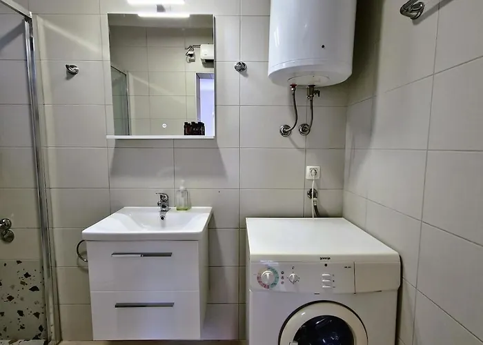 Pure Sky - With Pool