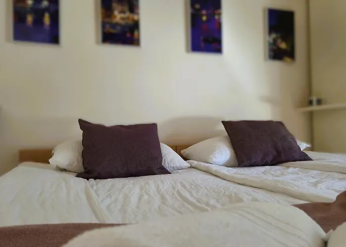 Pure Sky - With Pool 公寓