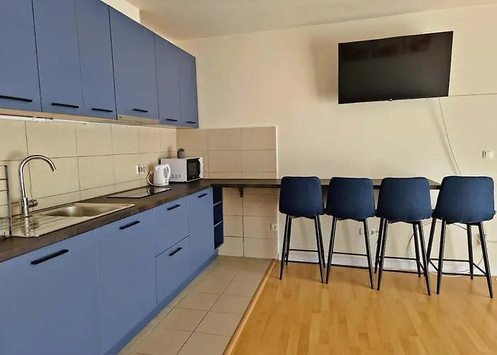 Pure Sky - With Pool * 莫斯塔尔